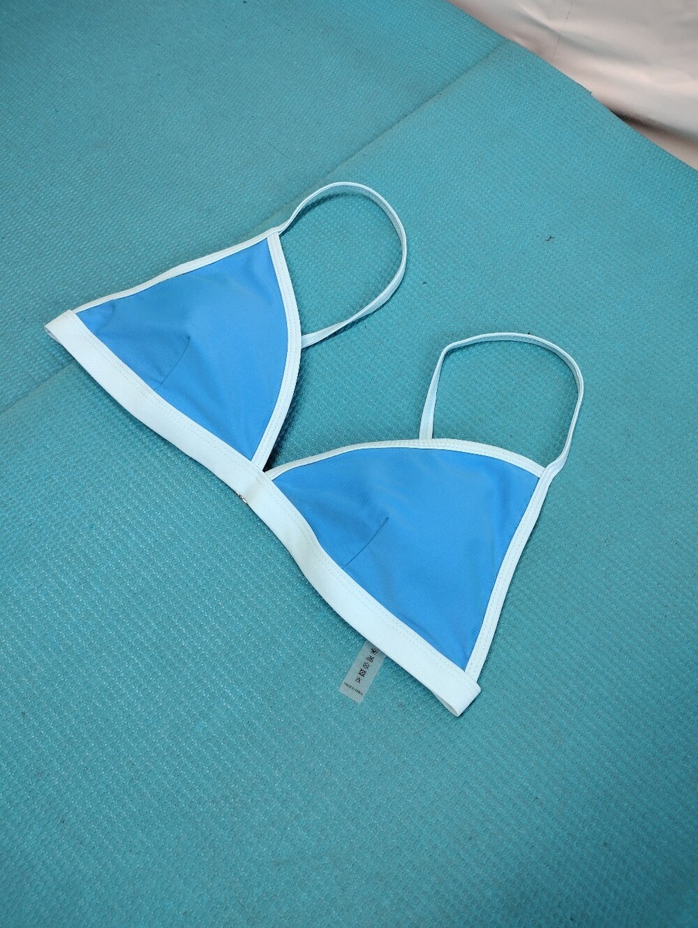 Blue Contrast-Trim Triangle Swim Top Size M
